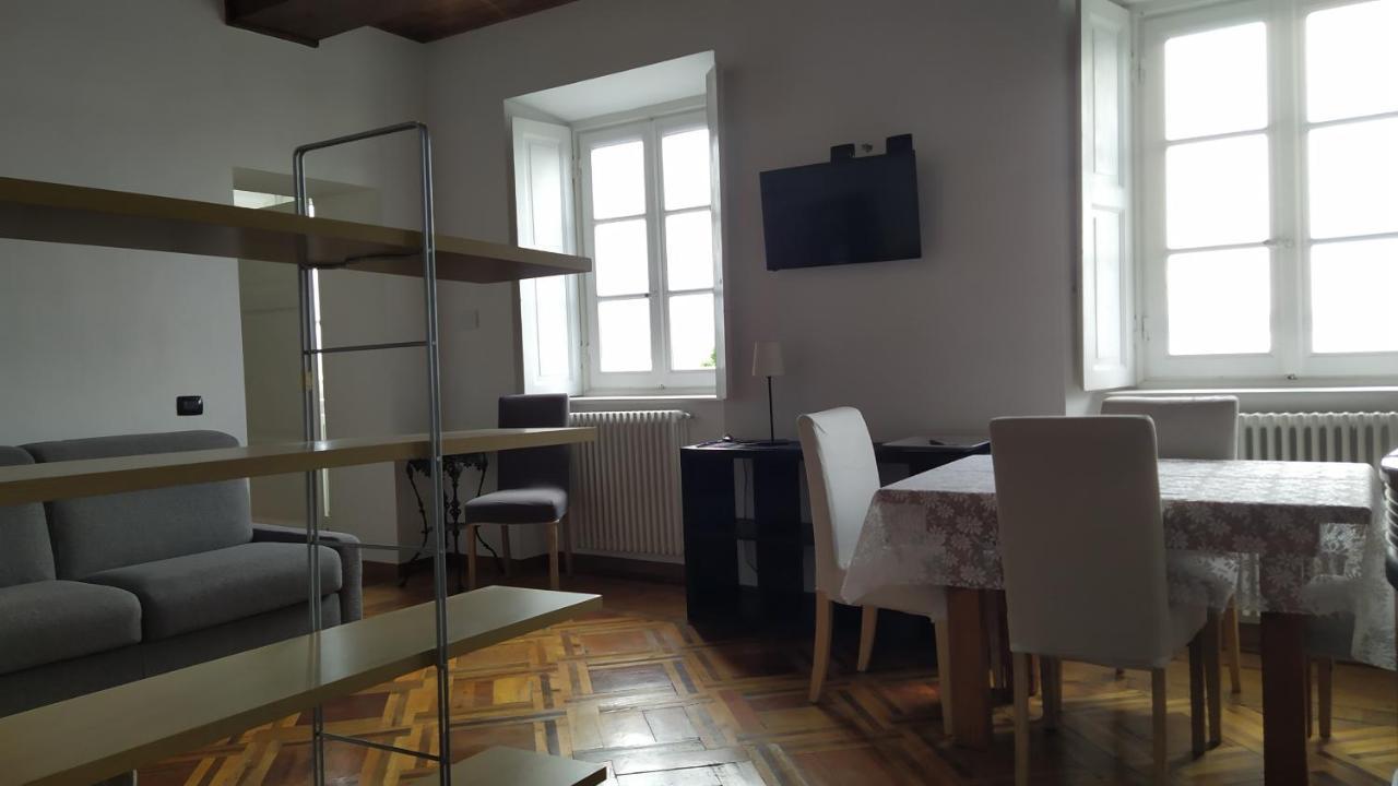 Casa Martelli Apartment Belgirate Bagian luar foto