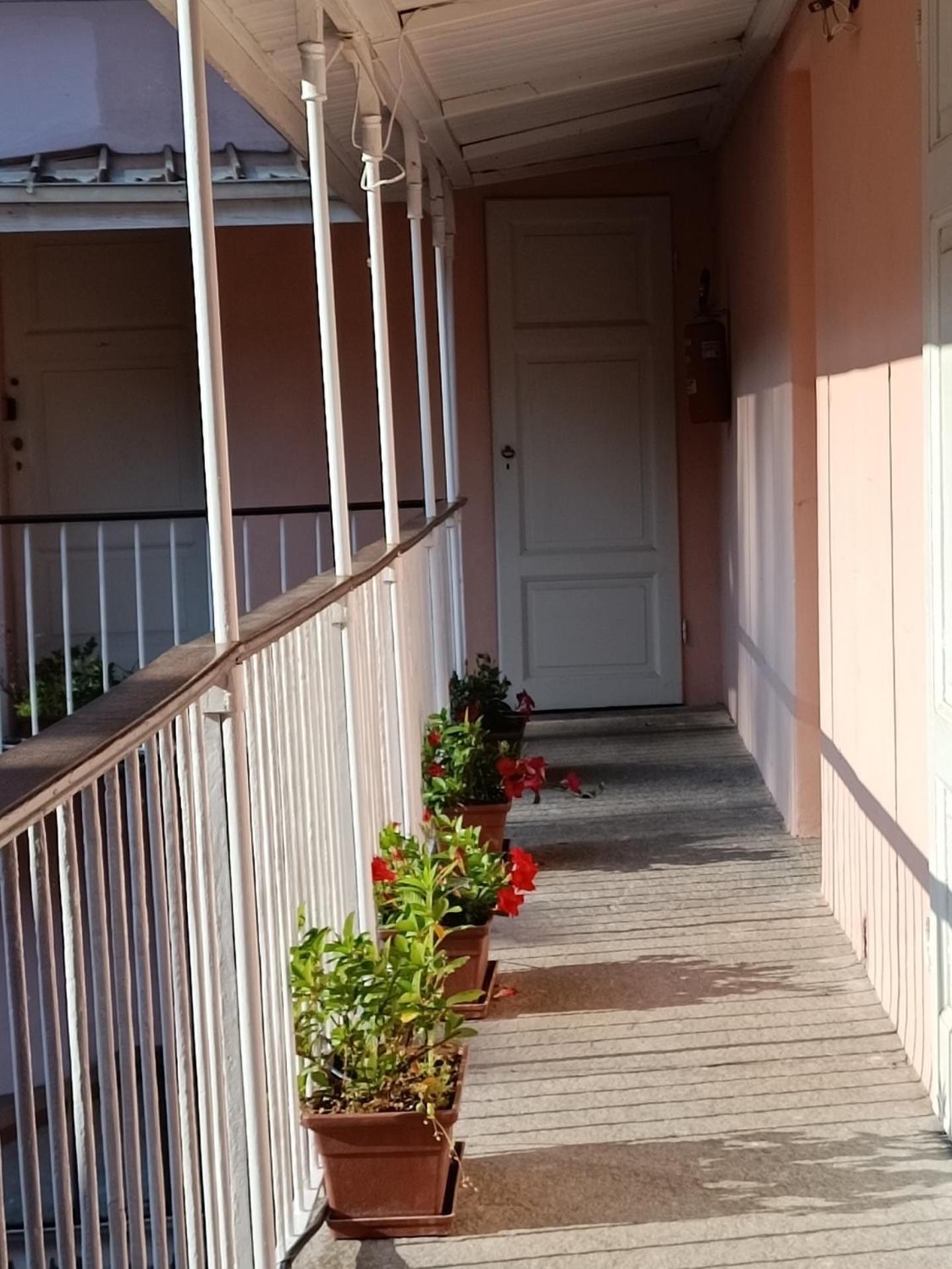 Casa Martelli Apartment Belgirate Bagian luar foto