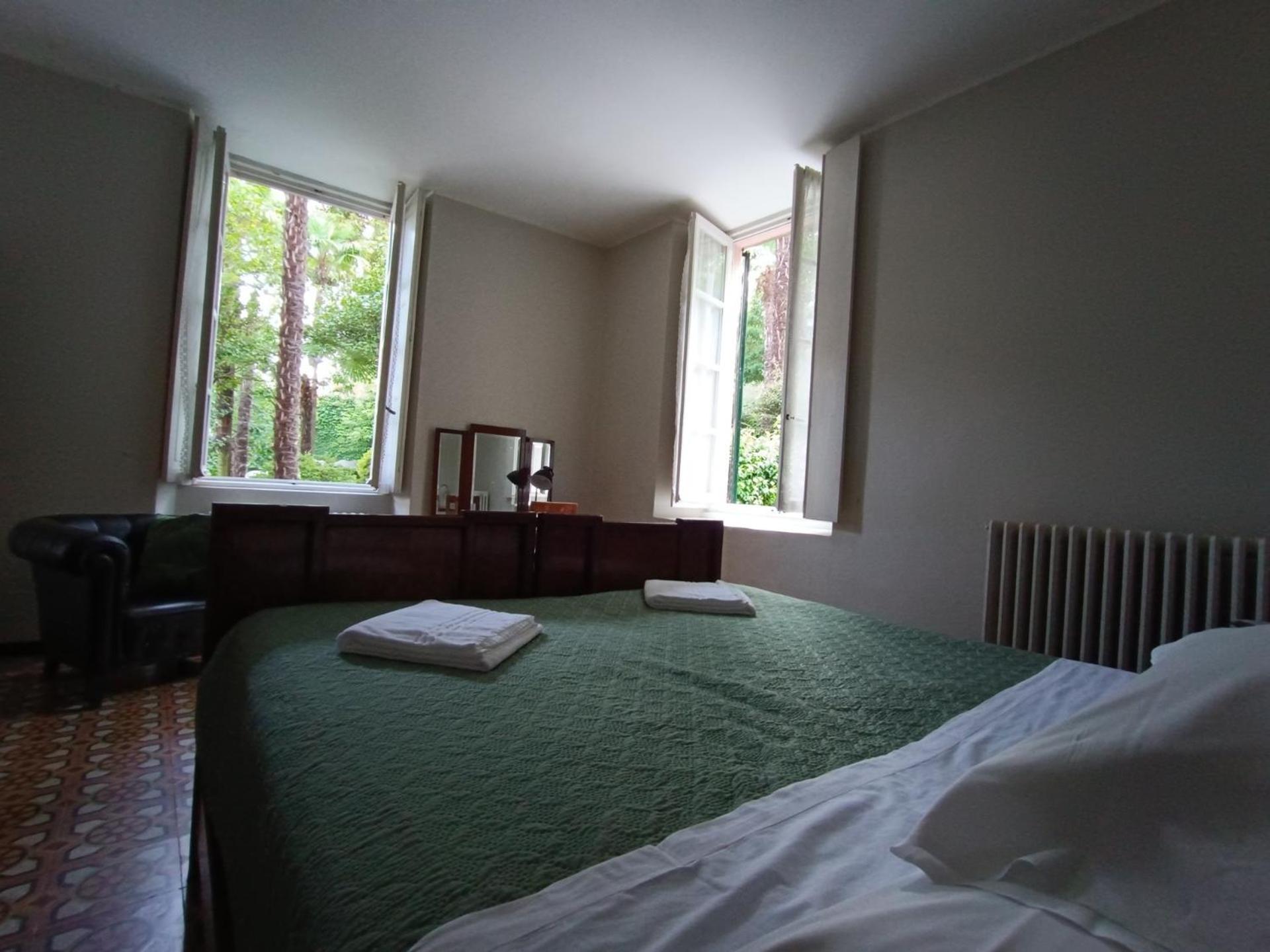 Casa Martelli Apartment Belgirate Bagian luar foto