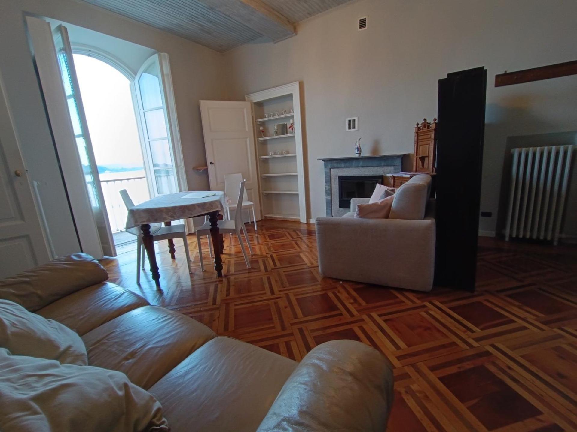 Casa Martelli Apartment Belgirate Bagian luar foto