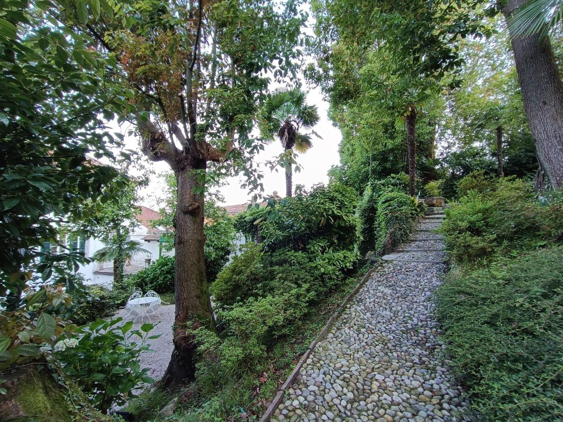 Casa Martelli Apartment Belgirate Bagian luar foto